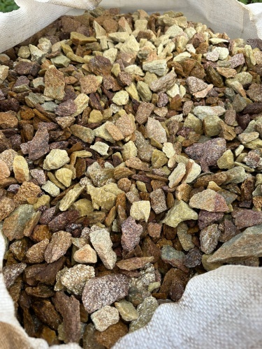 Златолит персиковый декоративная каменная крошка купить в Кусе