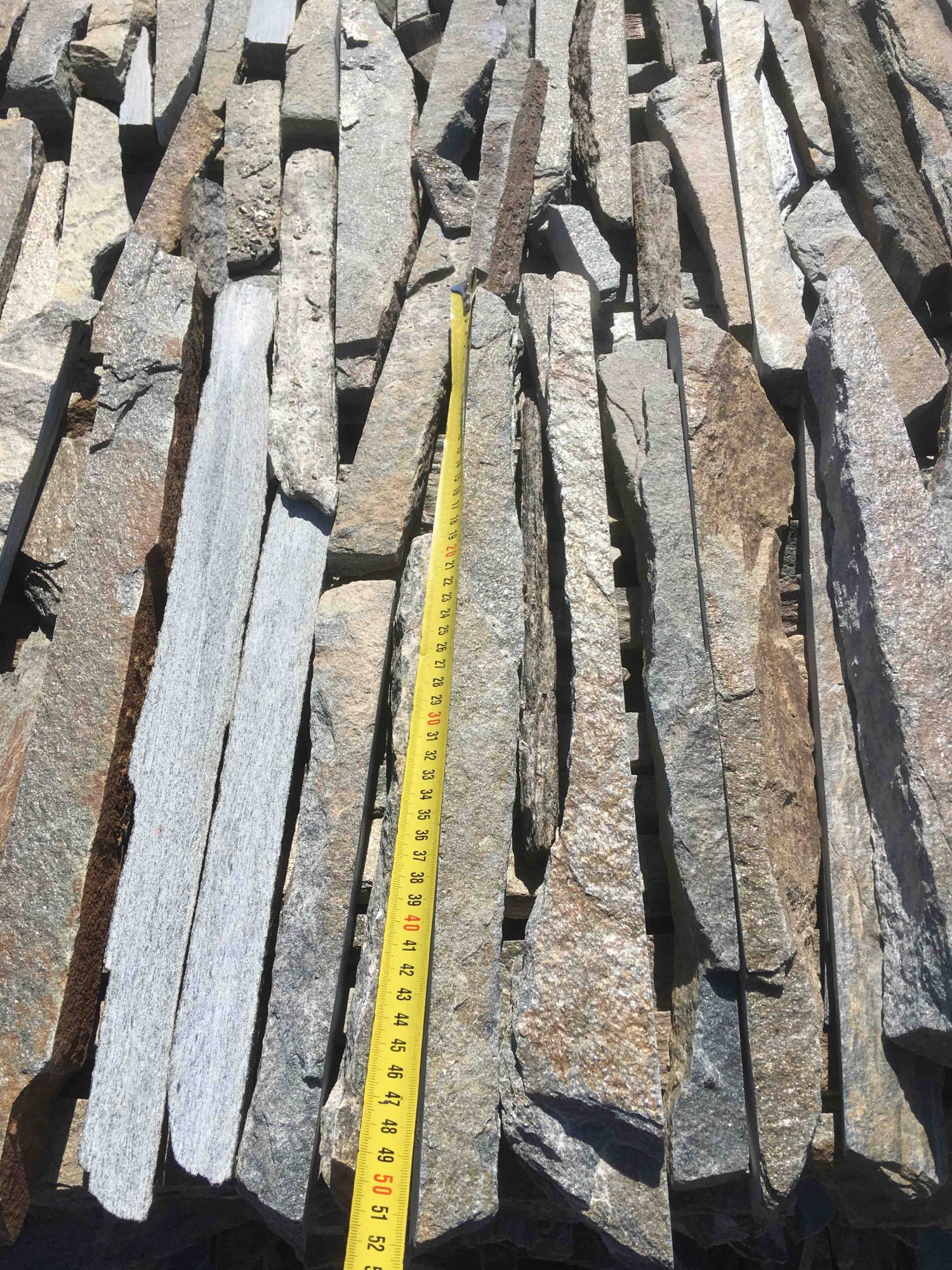 Горбушка златолит мультиколор для облицовки купить в Кусе