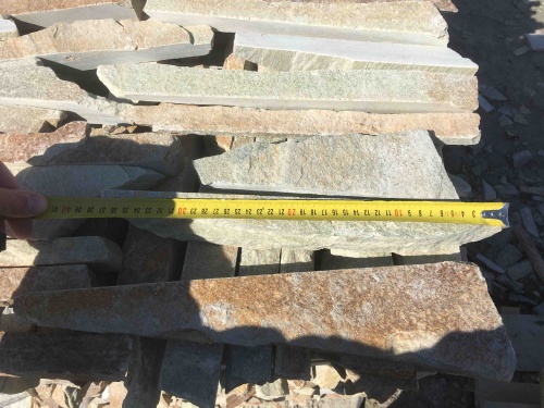 Горбушка златолит золотистый для облицовки купить в Кусе