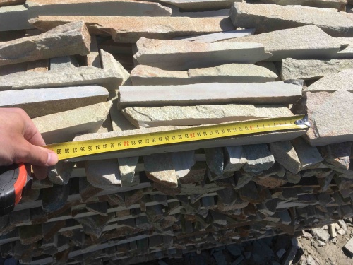 Горбушка златолит золотистый для облицовки купить в Кусе